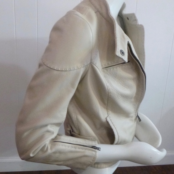 FENDI IVORY LEATHER SEXY BIKER JACKET w/GARMENT BAG
